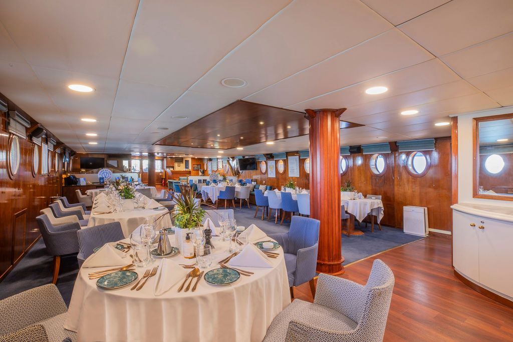 galileo_dining-area-3.jpg